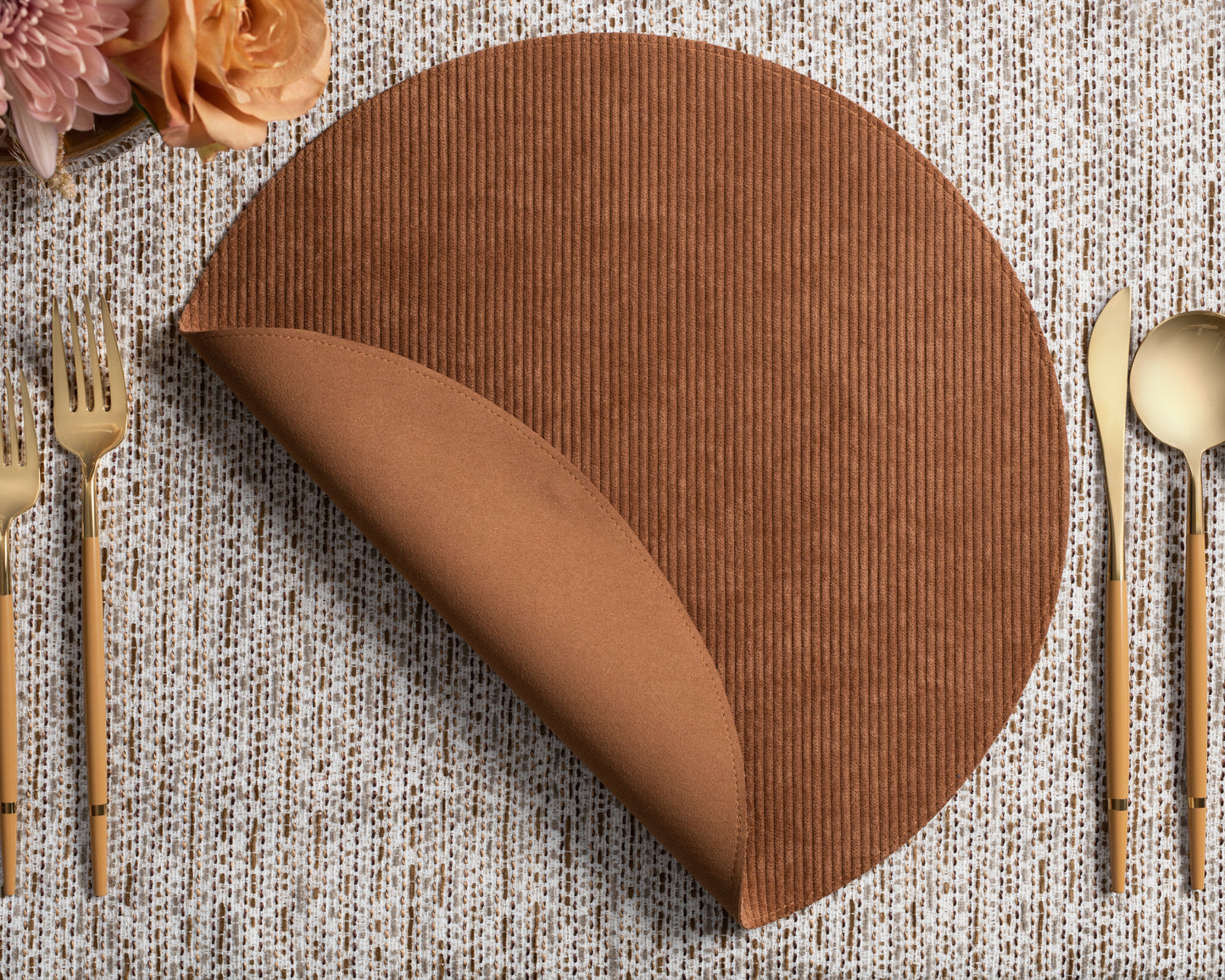 Corduroy collection chargers