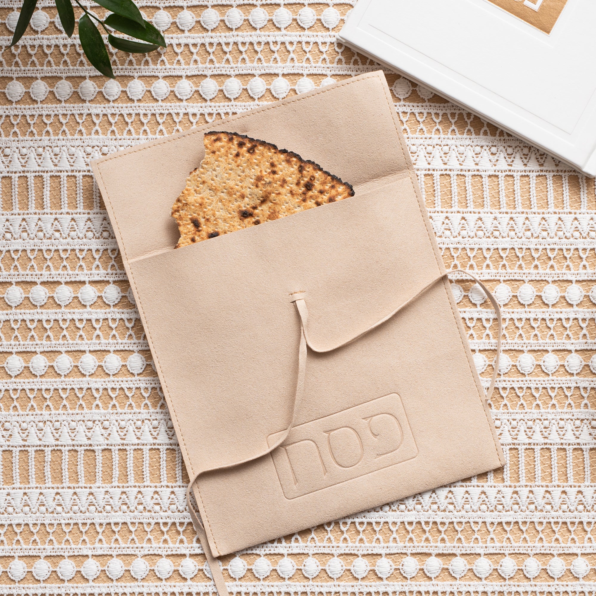 新品未使用 exodus ORIENTAL BUDDHA LINEN POUCH