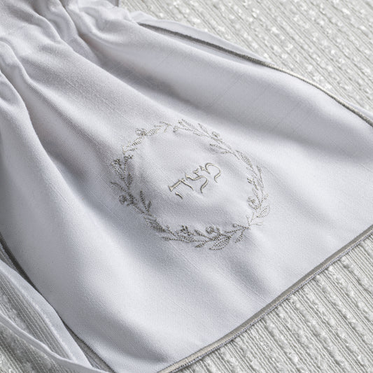 Classic Embroidered Matzoh Bag - Silver